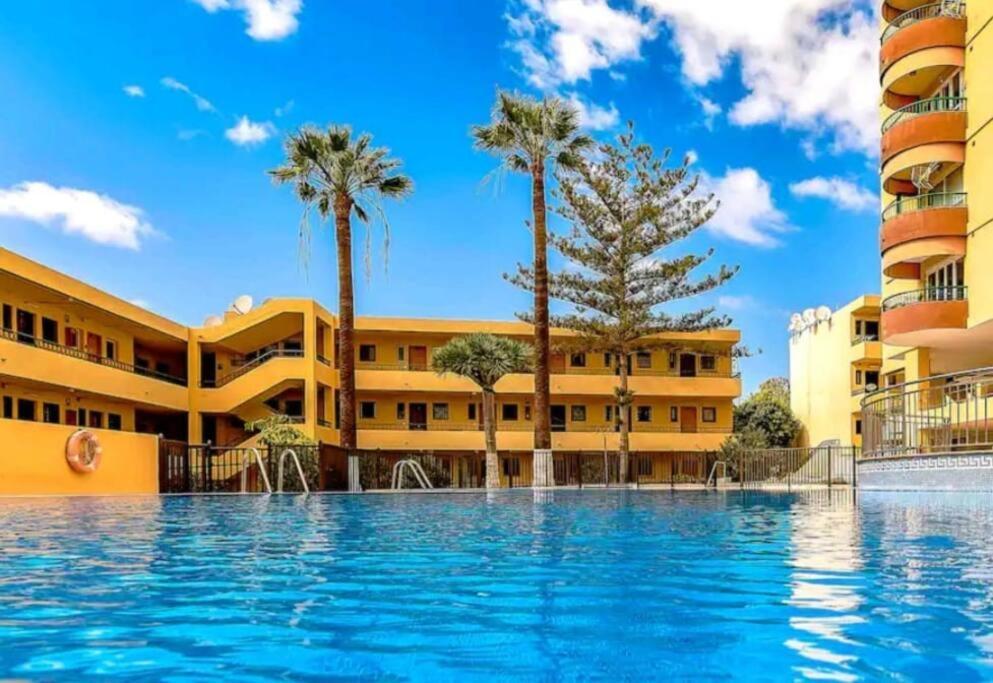 Estudio Coqueto Torres Del Sol أرونا المظهر الخارجي الصورة